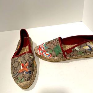 Gucci designer flats